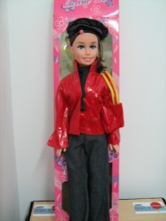 Papusa Electric Girl, Imaginea principala a jucariei