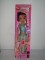Imagine din galeria jucariei Papusa Fashion Girl